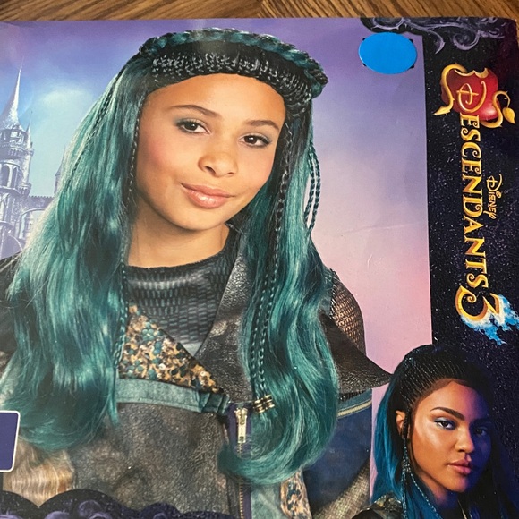 Disney Descendants 3 Uma Teal Wig - Picture 1 of 1